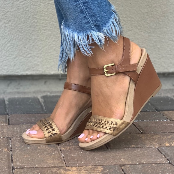 Bronze Basket Braided Strap Top Chic Wedge Sandal